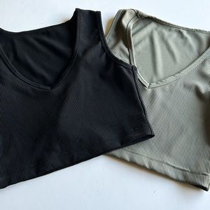 Safrisior Women’s Round Neck Sleeveless Crop Tank - Small